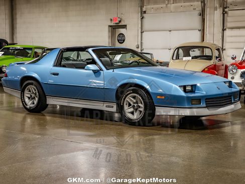 Used 1988 Chevrolet Camaro LT image 61