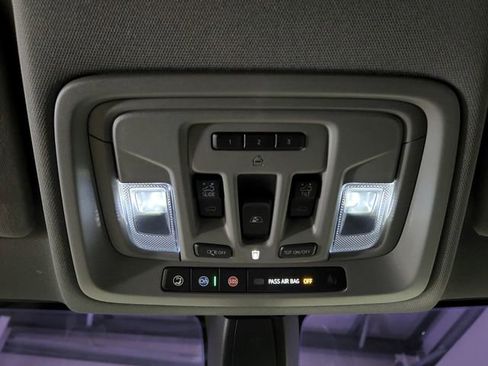 Used 2021 Chevrolet Silverado 1500 LT Trail Boss w/ Convenience Package II AWD/4WD image 27