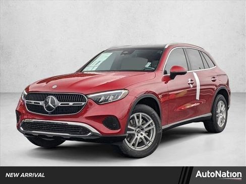 Certified 2026 Mercedes-Benz GLC 300 4MATIC image 1