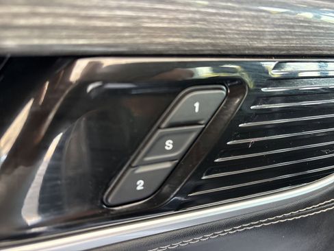 Used 2022 Jeep Wagoneer Series II image 34