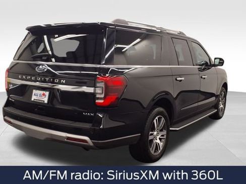 Used 2022 Ford Expedition Max Limited image 9