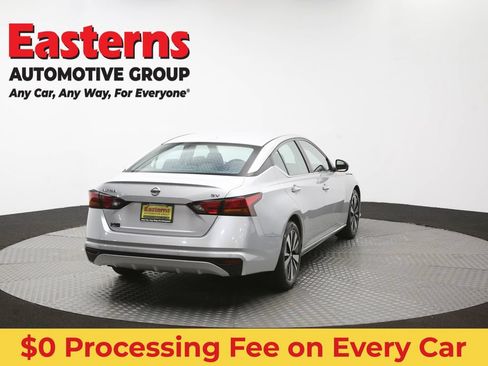 Used 2022 Nissan Altima 2.5 SV FWD image 39