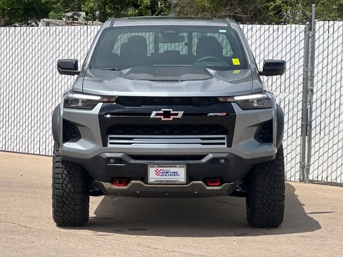New 2026 Chevrolet Colorado ZR2 w/ Technology Package AWD/4WD image 6