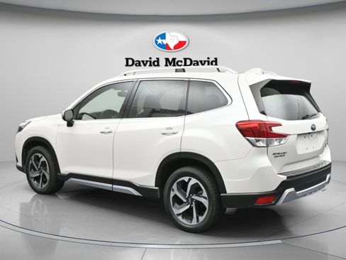 Used 2022 Subaru Forester Touring AWD/4WD image 6