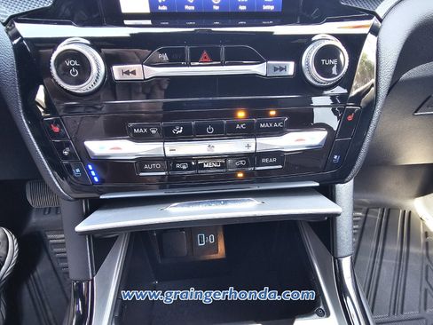 Used 2024 Ford Explorer ST w/ Equipment Group 401A image 17