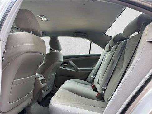 Used 2009 Toyota Camry LE FWD image 20