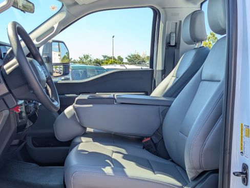 New 2026 Ford F250 XL image 17