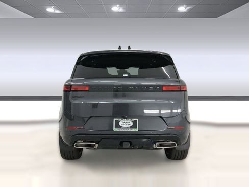 New 2025 Land Rover Range Rover Sport Dynamic SE image 10