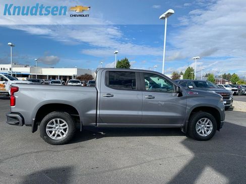 Used 2021 Chevrolet Silverado 1500 RST image 8