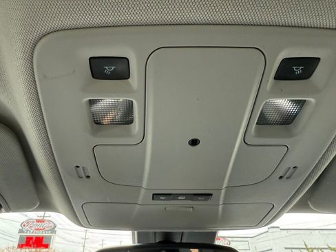 Used 2013 Chevrolet Malibu LTZ image 23