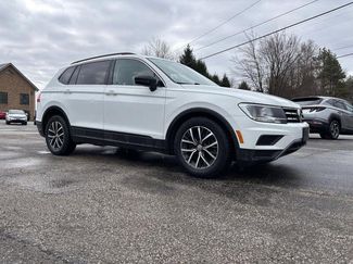 Used 2019 Volkswagen Tiguan SE video 1