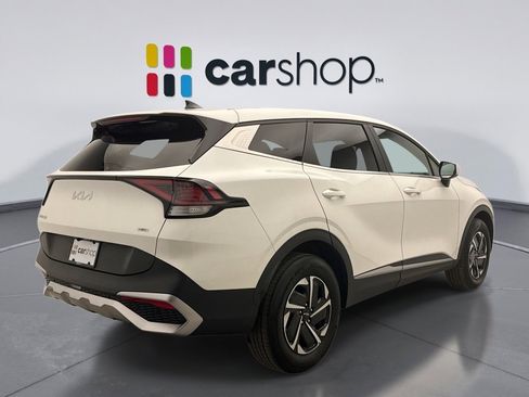 Used 2023 Kia Sportage LX image 5