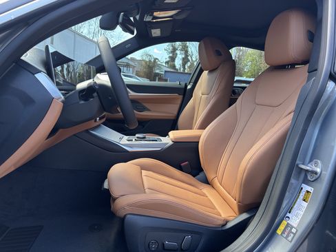 Used 2026 BMW i4 eDrive40 w/ Premium Package image 19