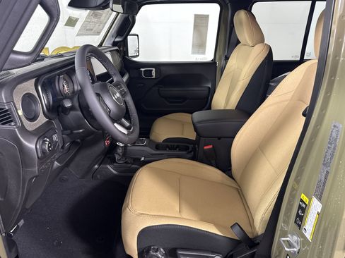New 2026 Jeep Gladiator Willys image 9
