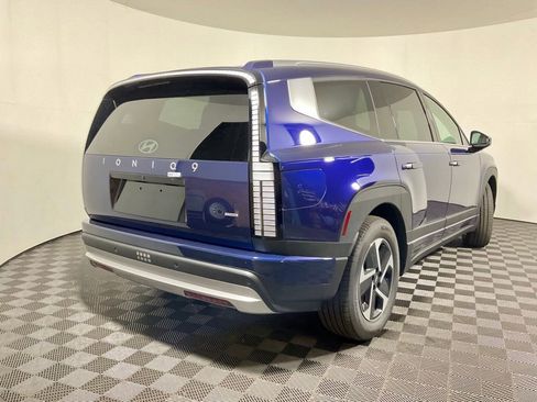 New 2026 Hyundai Ioniq 9 SE AWD/4WD image 17