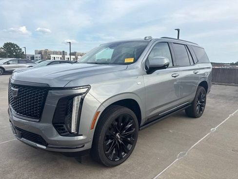 Used 2025 Cadillac Escalade Sport Platinum w/ LPO, ONYX Package AWD/4WD image 1