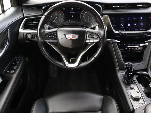 Certified 2022 Cadillac XT6 Sport w/ Technology Package image 15