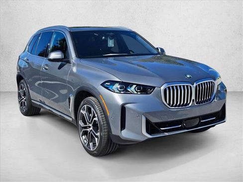 Used 2026 BMW X5 xDrive40i AWD/4WD image 7