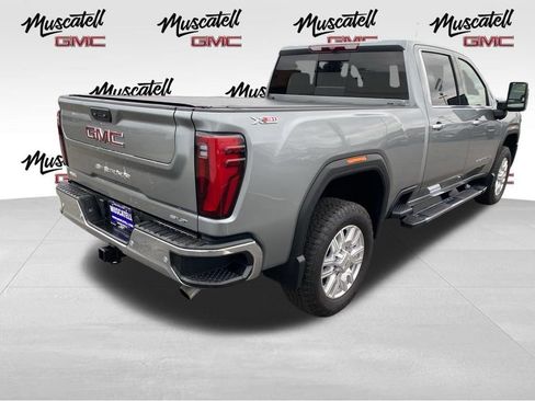 Used 2024 GMC Sierra 2500 SLT w/ SLT Premium Package AWD/4WD image 5