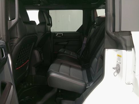 Used 2025 Ford Bronco Raptor AWD/4WD image 13