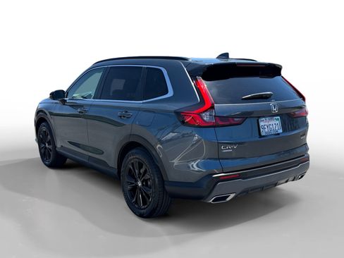 Used 2023 Honda CR-V Sport Touring image 3