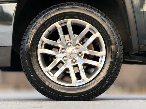 Used 2017 GMC Sierra 1500 SLE w/ SLE Value Package image 17