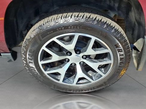 Used 2020 Chevrolet Tahoe LT AWD/4WD image 32