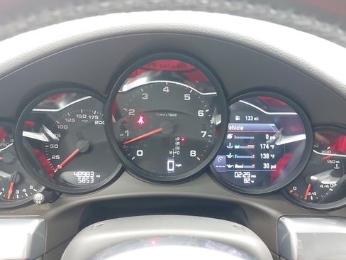 Used 2018 Porsche 911 Carrera RWD image 18