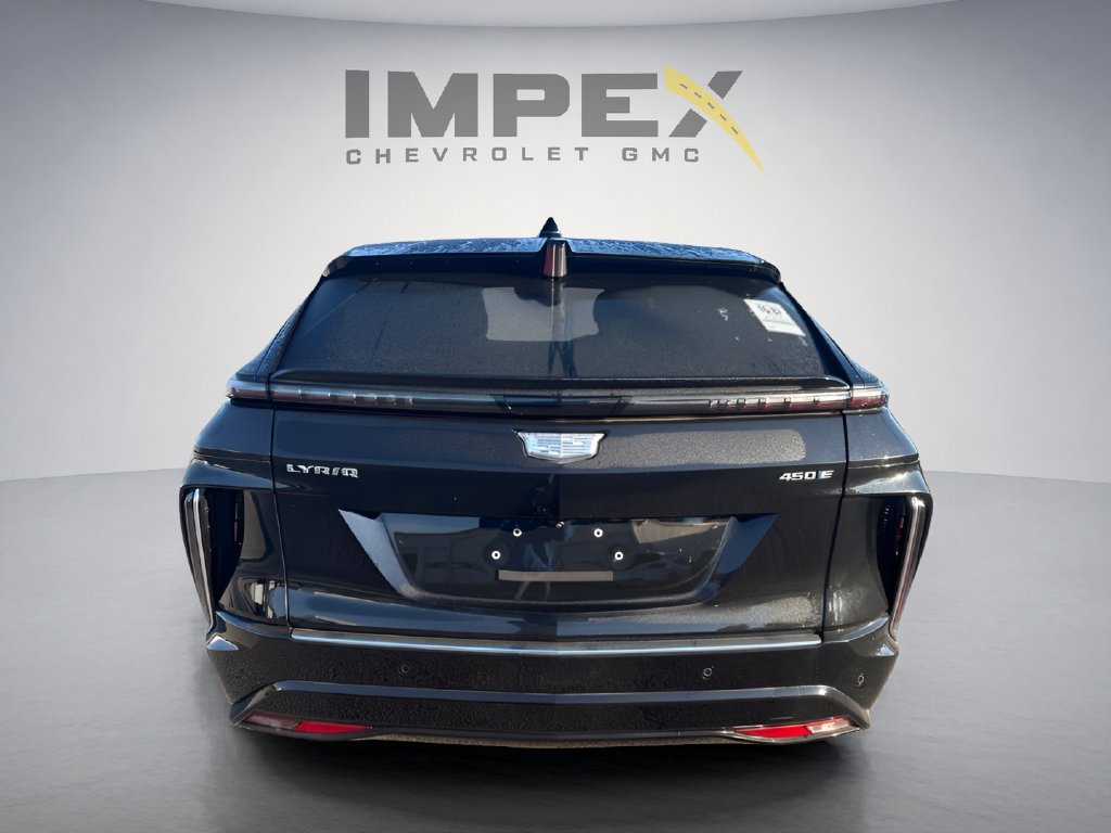 Used 2024 Cadillac Lyriq Luxury RWD image 4