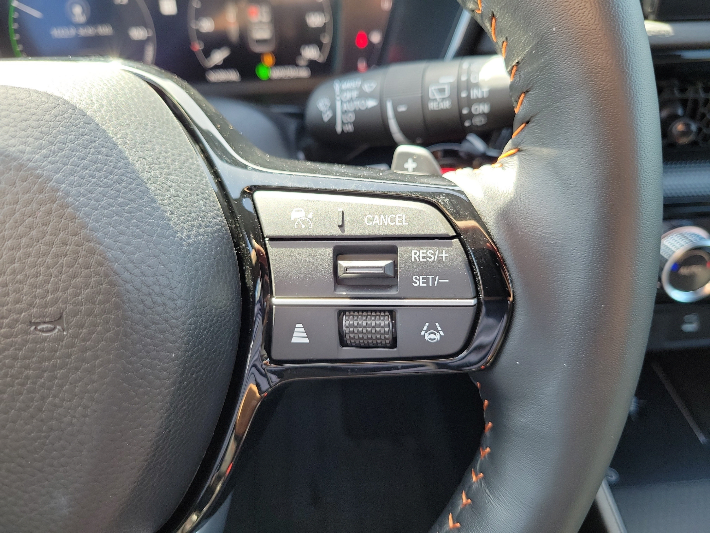Used 2026 Honda CR-V Sport Touring image 31