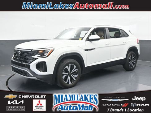 Used 2024 Volkswagen Atlas Cross Sport SE image 1