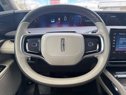 Used 2024 Lincoln Nautilus Reserve w/ Equipment Group 202A AWD/4WD image 19