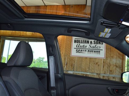 Used 2026 Subaru Forester Premium w/ Base/Premium Package AWD/4WD image 9
