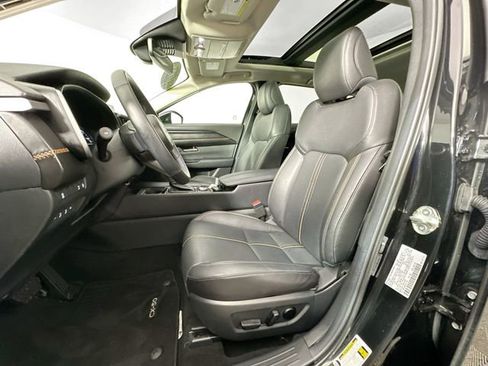 Used 2025 MAZDA CX-50 AWD 2.5 Hybrid w/ Premium Pkg image 4