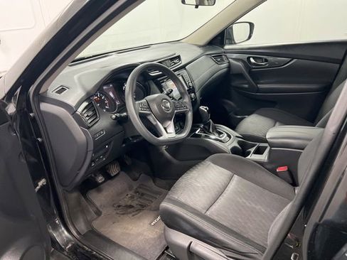 Used 2018 Nissan Rogue S AWD/4WD image 21
