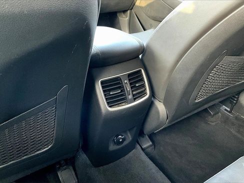 Used 2019 Hyundai Tucson Limited image 27