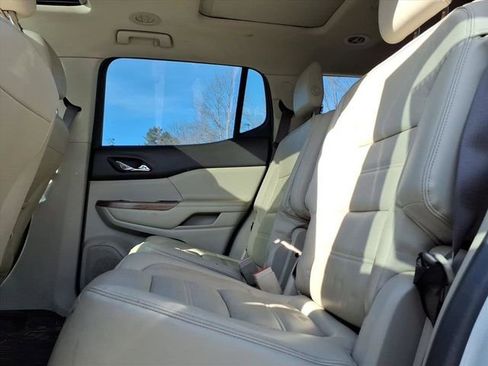 Used 2017 GMC Acadia Denali w/ Technology Package image 10