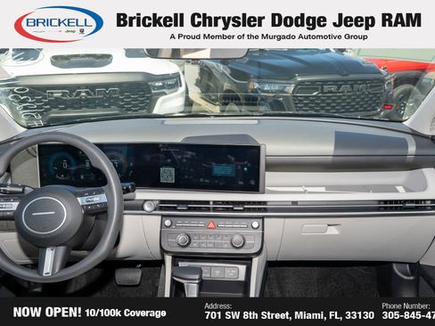 Used 2025 Hyundai Tucson SE image 19