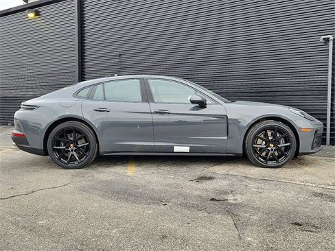 New 2026 Porsche Panamera 4 E-Hybrid image 8