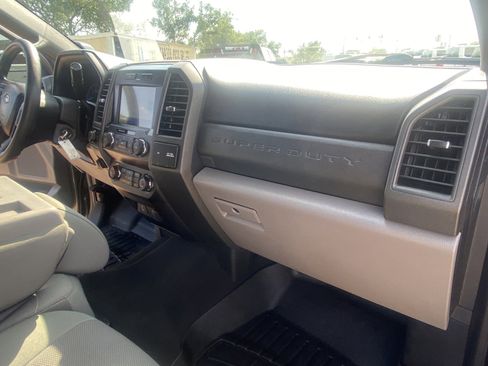 Used 2021 Ford F250 XL w/ STX Appearance Package image 20