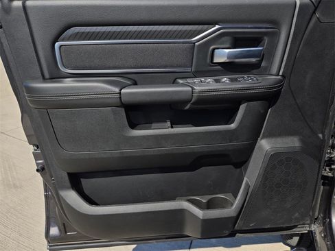 New 2025 RAM 2500 Lone Star image 17