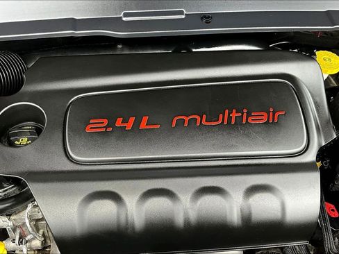 Used 2022 Jeep Compass High Altitude AWD/4WD image 31