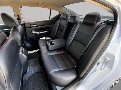 Used 2023 Nissan Altima 2.5 SR FWD image 21