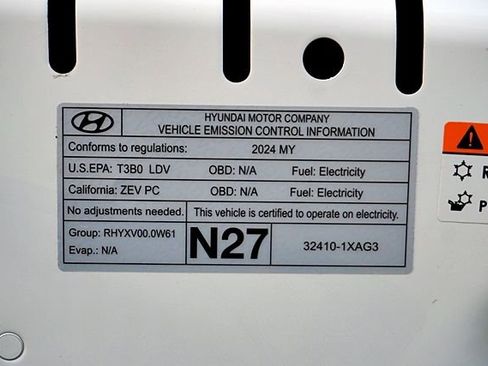 Certified 2024 Hyundai Ioniq 5 SEL image 36