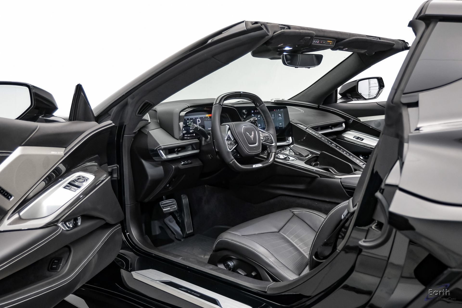 Used 2024 Chevrolet Corvette Z06 RWD image 45