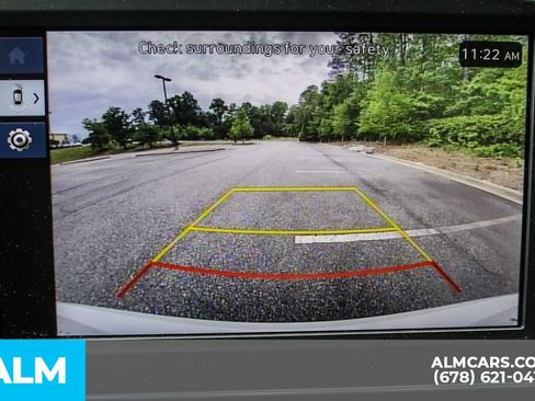 Used 2025 Hyundai Elantra SE FWD image 29