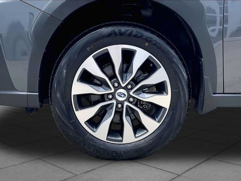 Used 2024 Subaru Outback Limited AWD/4WD image 11