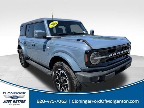 Used 2024 Ford Bronco Outer Banks AWD/4WD image 1
