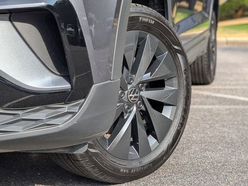 Used 2024 Volkswagen Taos S image 32