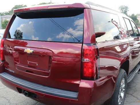 Used 2020 Chevrolet Suburban LS w/ Max Trailering Package AWD/4WD image 6